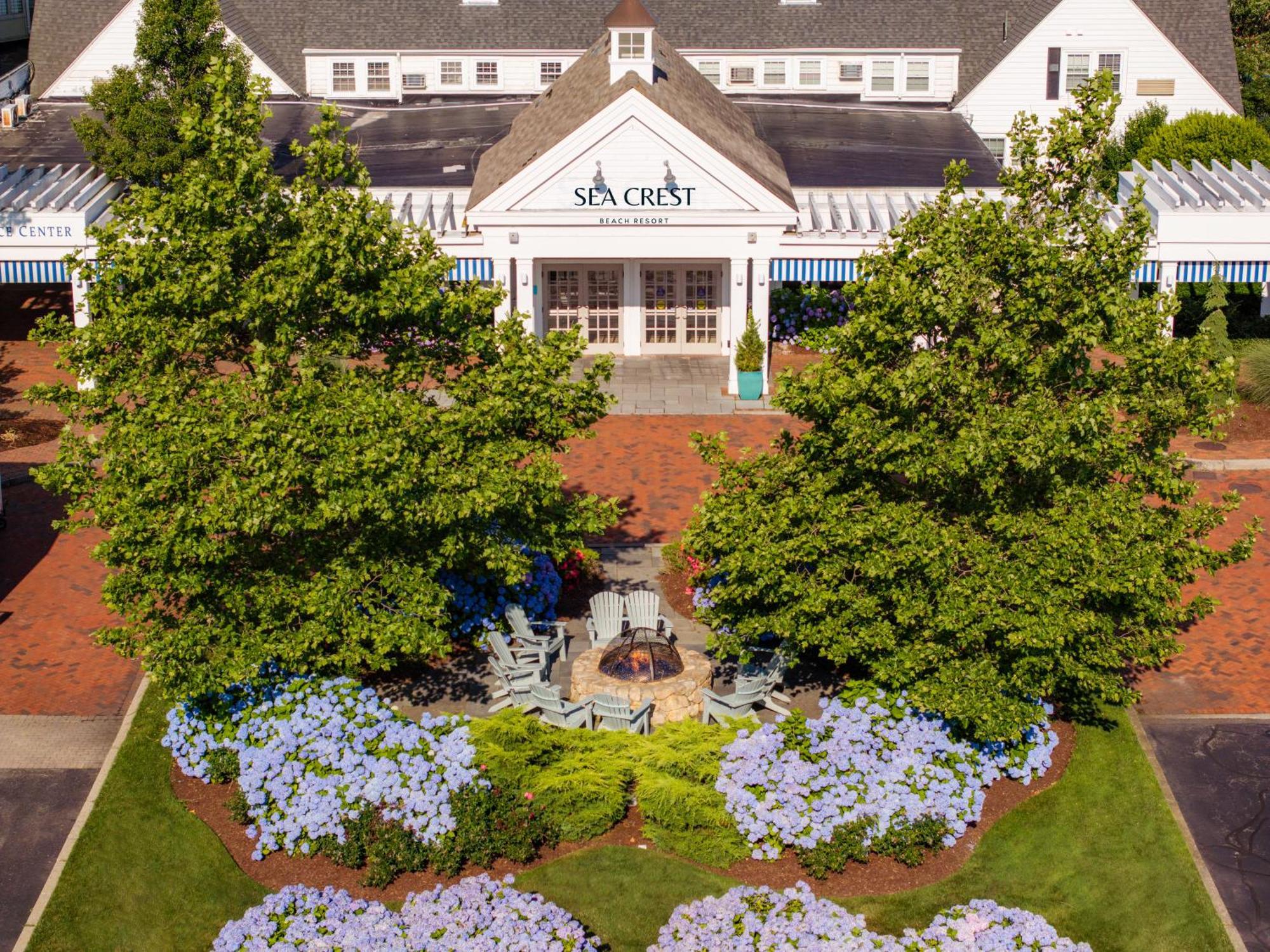 Sea Crest Beach Resort Falmouth Esterno foto