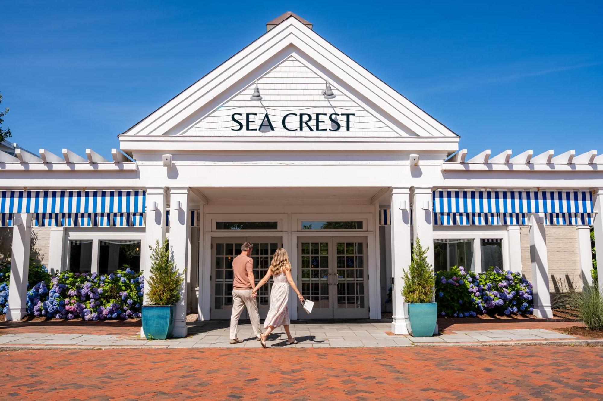 Sea Crest Beach Resort Falmouth Esterno foto