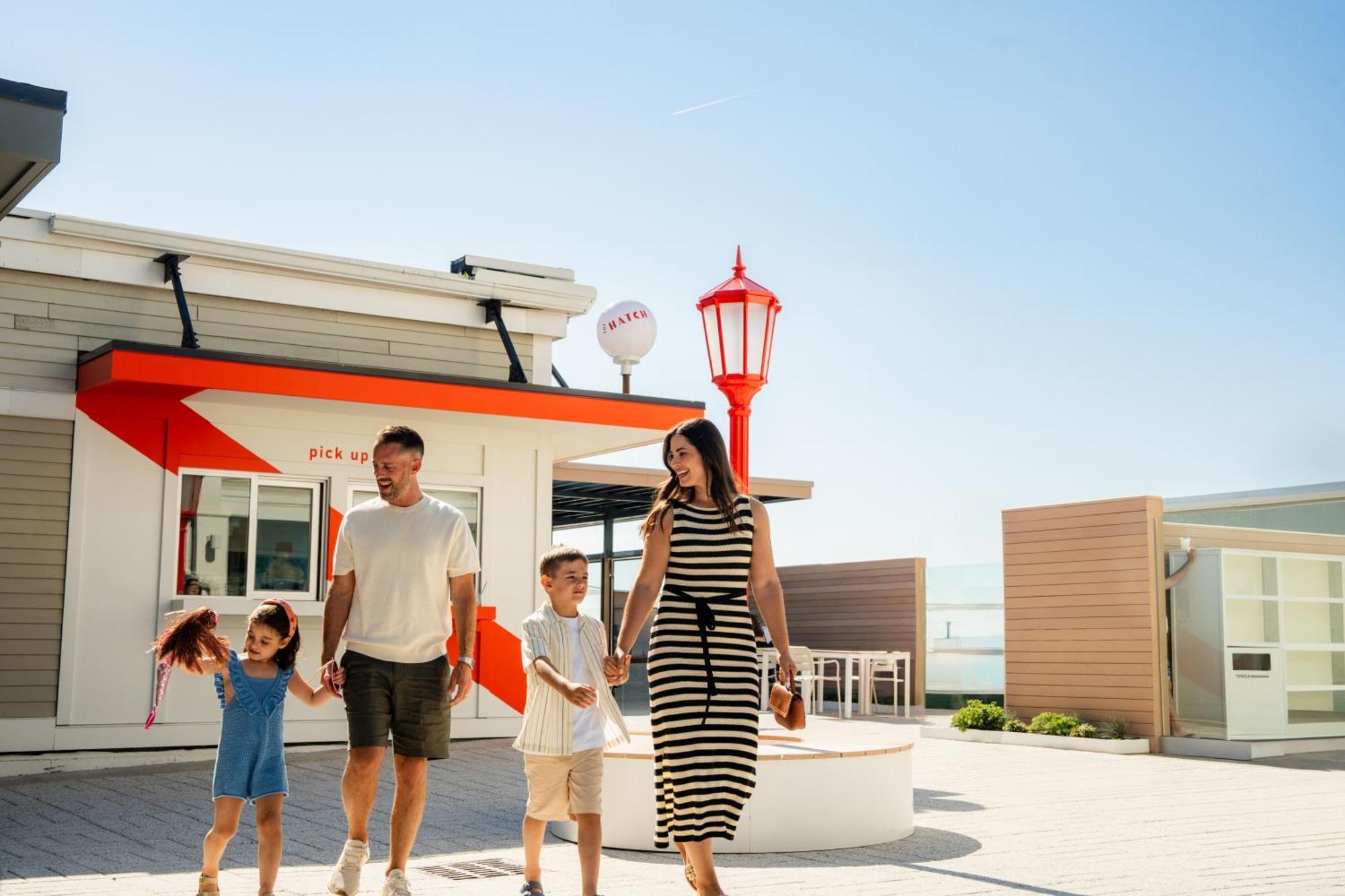 Sea Crest Beach Resort Falmouth Esterno foto